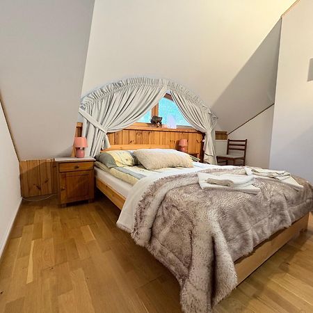 Hotel Debowa Dziupla à Białowieża Extérieur photo