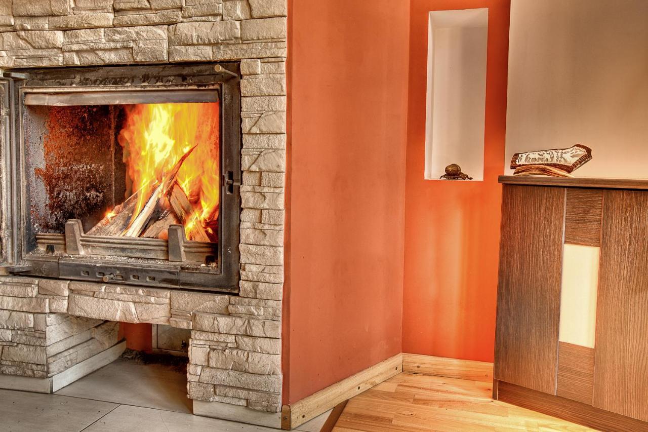 Hotel Debowa Dziupla à Białowieża Extérieur photo